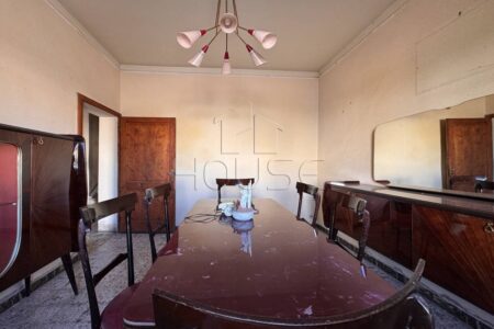 Casa singola con ampio terreno esclusivo