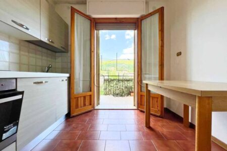 Appartamento di 100 mq con garage e soffitta