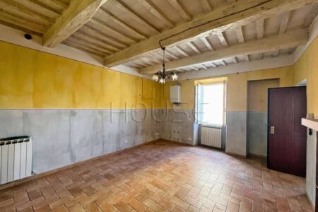 Appartamento con 3 camere in vendita ad Umbertide