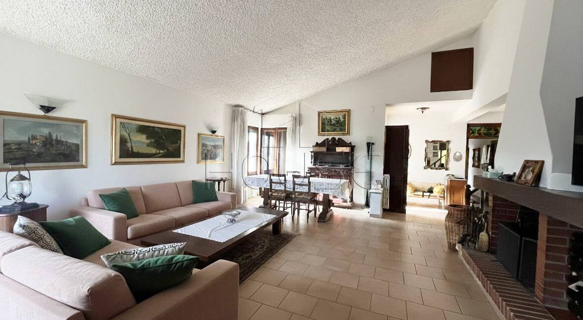 Badia al Pino Villa singola con giardino