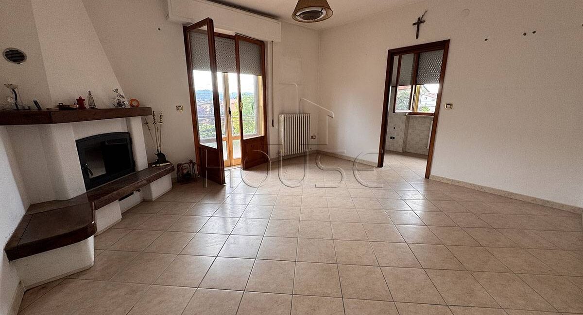 Appartamento in bifamiliare con ingresso indipendente