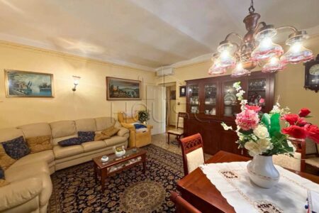 Appartamento con tre camere e garage