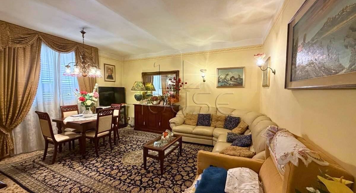 Appartamento con tre camere e garage