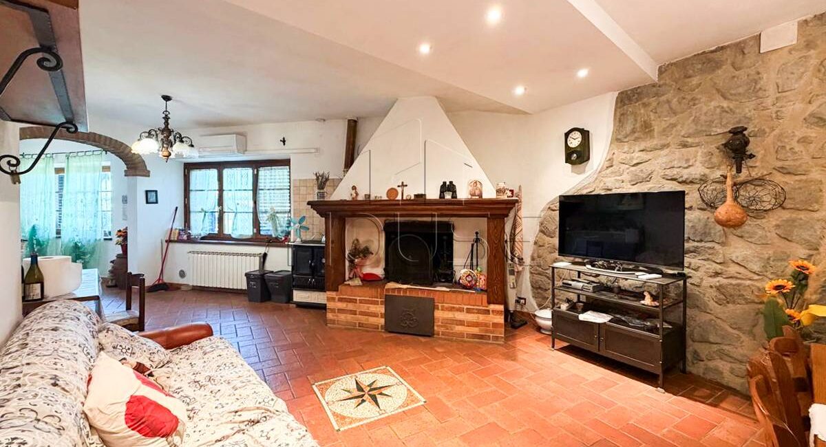 Villa Toscana con Piscina e Uliveto
