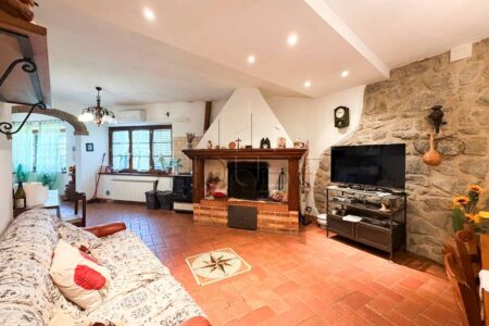 Villa Toscana con Piscina e Uliveto