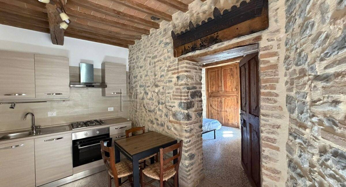 bilocale arredato