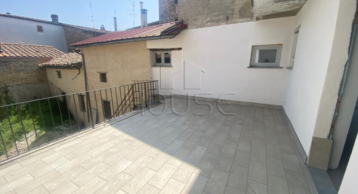 Appartamenti luminosi completamente ristrutturati