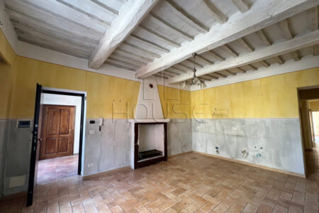 Luminoso appartamento con 3 camere