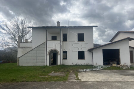 Porzione di bifamiliare