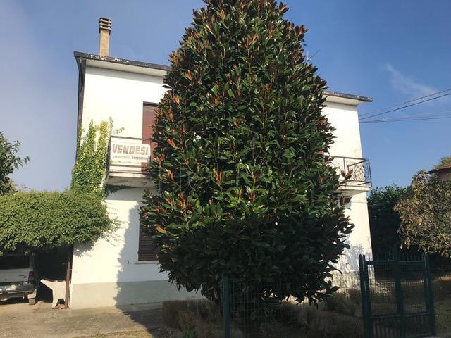 Casa Singola con Terreno Edificabile