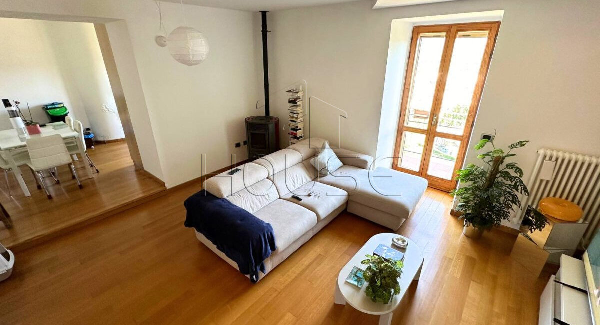 Appartamento indipendente con giardino esclusivo