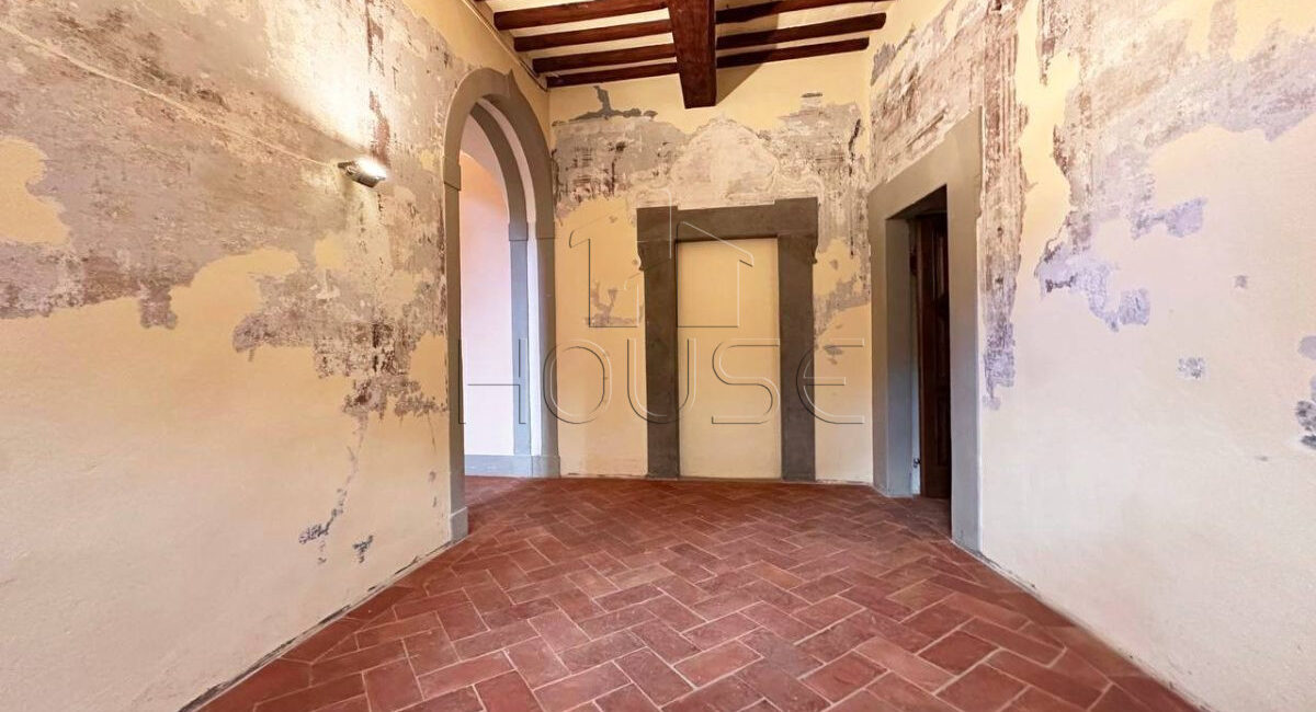 Terratetto in suggestivo borgo