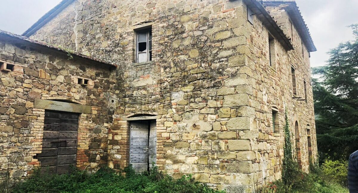 Casolare da ristrutturare