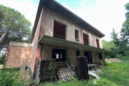 Villa singola in posizione panoramica