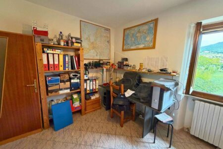 Appartamento in campagna a Sansepolcro con posto auto