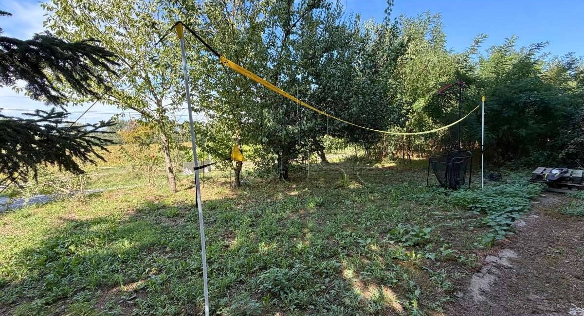 Porzione con terreno in vendita a Verna