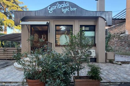 Attività commerciale bar e tabacchi di ampia metratura